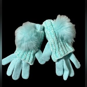A girls, justice gloves, brand new, never worn with tags